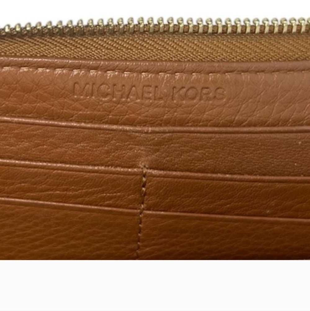 Michael Kors Leather Embossed Logo Wallet - Picture 8 of 15
